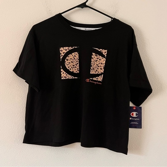 NWT Champion Leopard Print Logo Black Cropped Shirt Sleeve T-Shirt Size Medium - Picture 4 of 13
